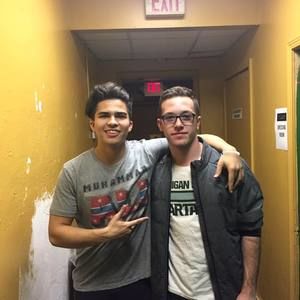 Meet your Posher, Hunter